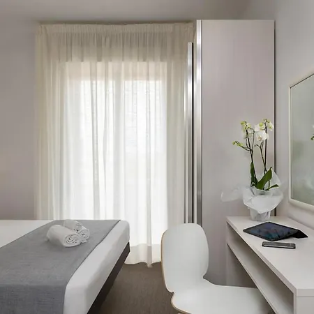 Hotel Cristina Cattolica