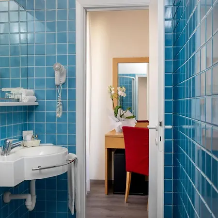 Hotel Cristina Cattolica