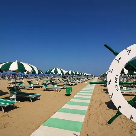 Hotel Cristina Cattolica