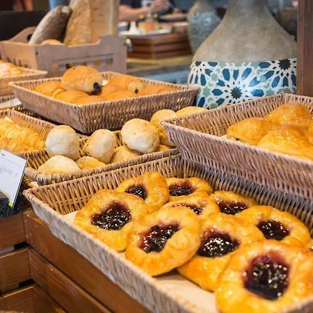 Cristina 3* קאטוליקה