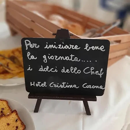 Cristina מלון קאטוליקה