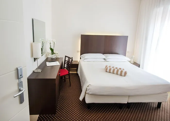 Cristina فندق كاتوليكا